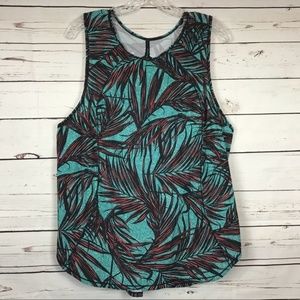 lululemon athletica Tops - Lululemon Palm Lace Tofino Sculpt Tank, Size 12 lululemon athletica Tops - Lululemon Palm Lace Tofino Sculpt Tank, Size 12